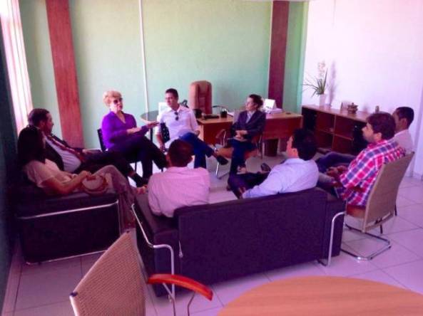 1002214_493892457387051_1239632203_n