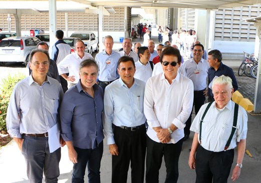 thumbnail_Almoço Guararapes_Demis Roussos (1).jpg