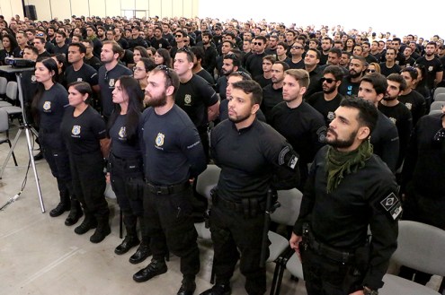 Posse Agentes Penitenciarios_Demis Roussos (2)