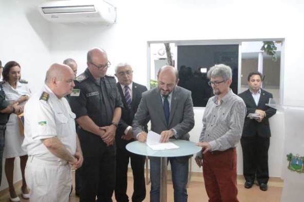 Hospital da PM_DemisRoussos (10)